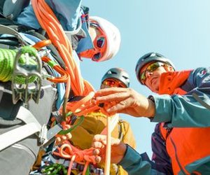 mountaineers making knots