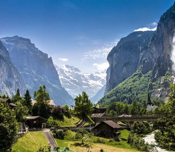 Lauterbrunnen Valley scenic