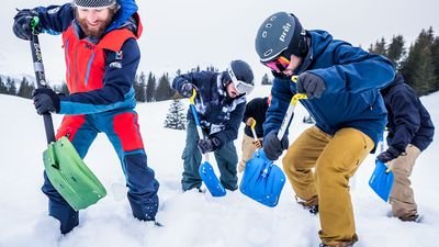 Outdoor_Avalanche_Course_1.jpg